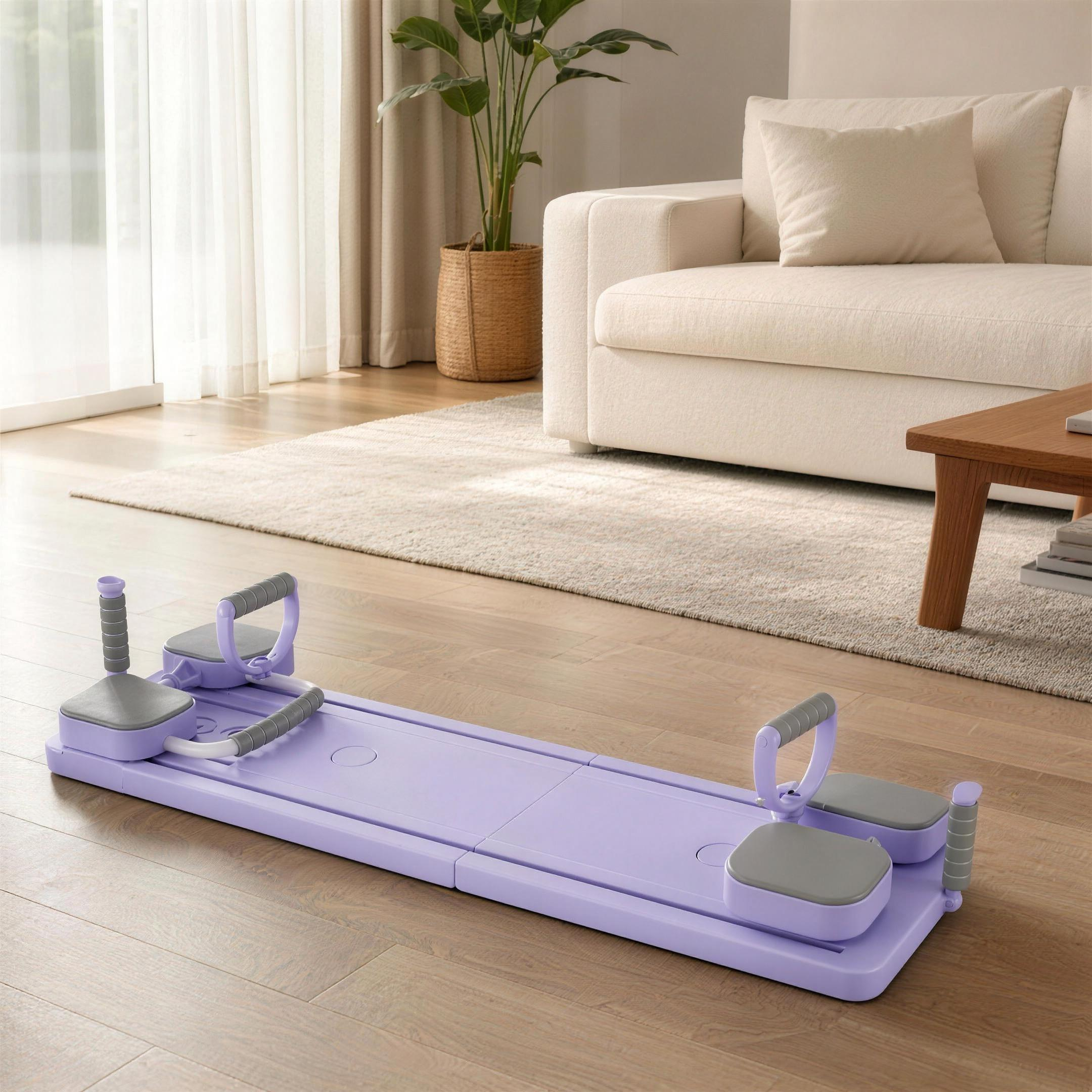 Selegance Pilates Board ausgeklappt im Wohnzimmer
